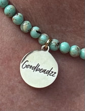 Afbeelding in Gallery-weergave laden, Natuurstenen kralenketting met Goodbeadzz bedel “Minty”