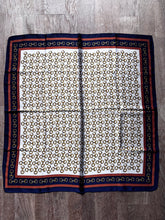 Afbeelding in Gallery-weergave laden, Sjaal van polyester “Grace”