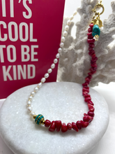 Afbeelding in Gallery-weergave laden, Premium ketting “gold red pearl stone” reversible