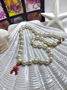Kralenketting parel met afneembare kreeft bedel
