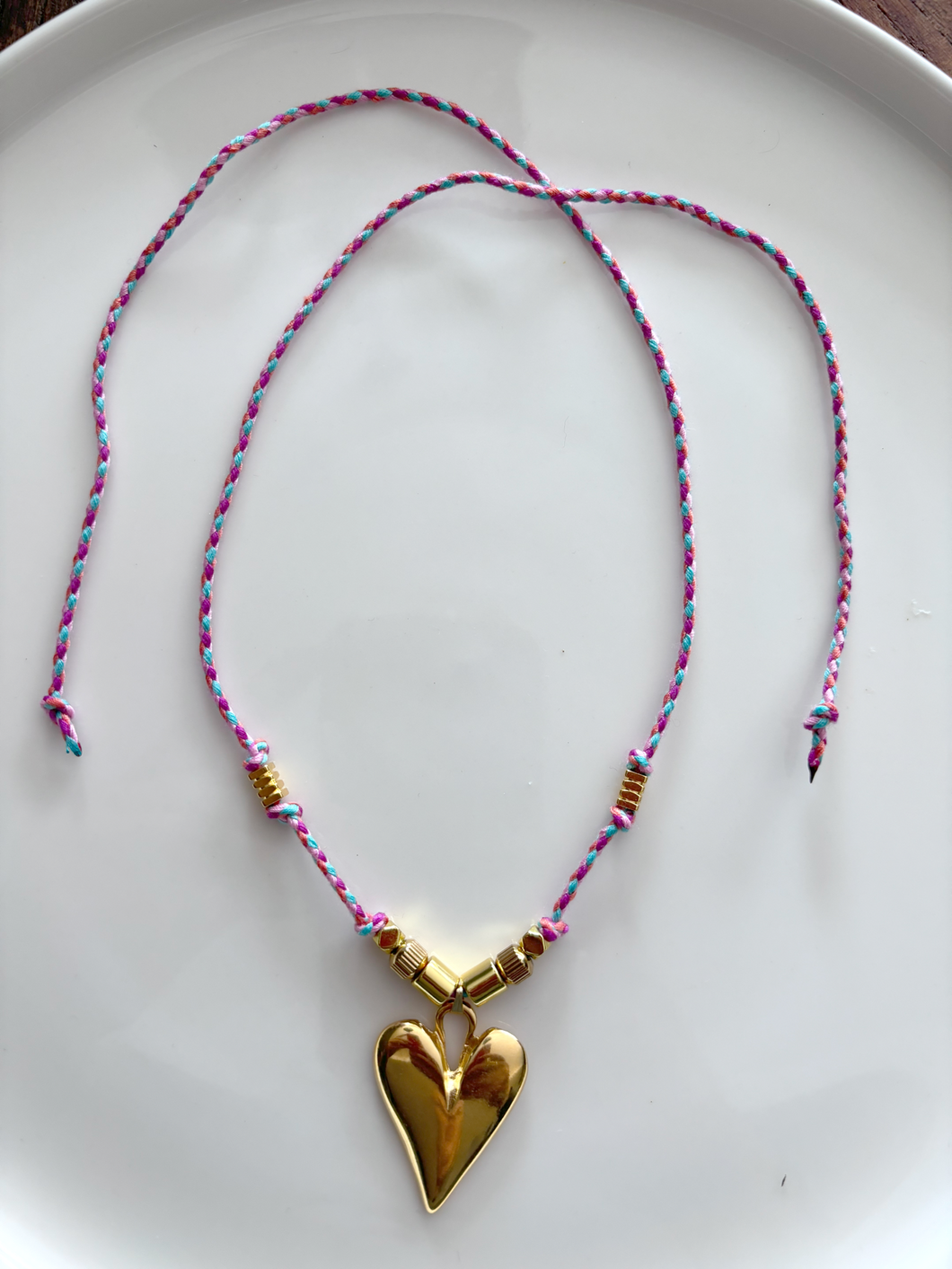 Stainless steel koord ketting met hart “gold”