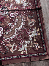 Afbeelding in Gallery-weergave laden, Sjaal van polyester “Maddy”
