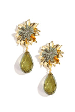 Afbeelding in Gallery-weergave laden, Drop oorbellen flower “green”
