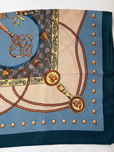 Afbeelding in Gallery-weergave laden, Sjaal van polyester “Olivia”
