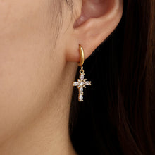 Load image into Gallery viewer, Stainless steel small cross oorbellen “gold”
