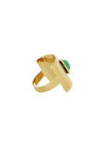 Load image into Gallery viewer, Stainless steel Bohemian ring green stone “gold”
