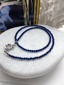 Stainless steel ketting “Silver dark blue shine”