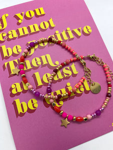 Kralenarmband orange/fuchsia star “gold”