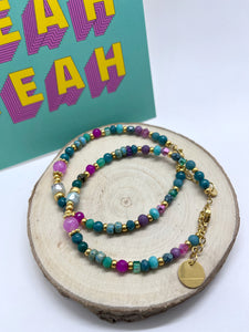 Prachtige kralenarmband fuchsia/green