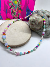 Afbeelding in Gallery-weergave laden, Multicolor kralenketting “Silver”
