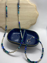 Afbeelding in Gallery-weergave laden, Prachtige set kralenketting met bijpassend armband “Blue bayou”
