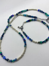 Afbeelding in Gallery-weergave laden, Prachtige set kralenketting met bijpassend armband “Blue bayou”
